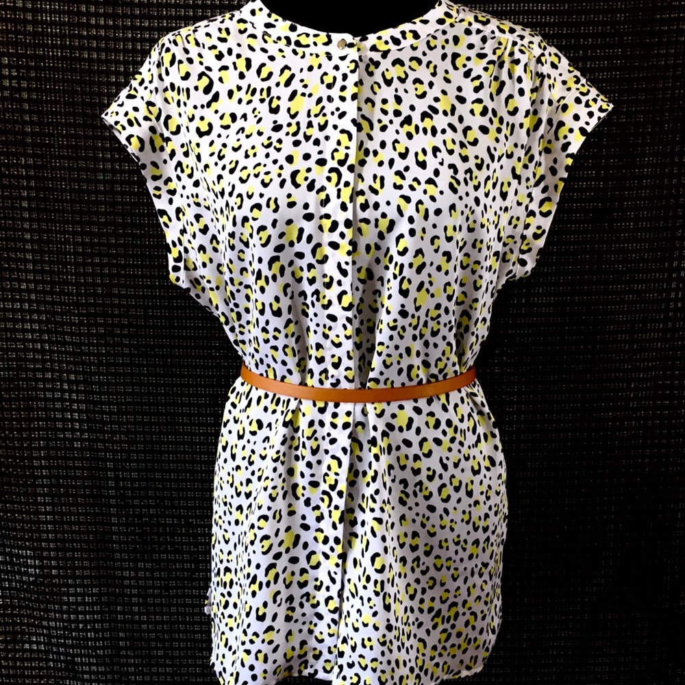 Liz Claiborne |  Ladies Animal Print Blouse ( XL )